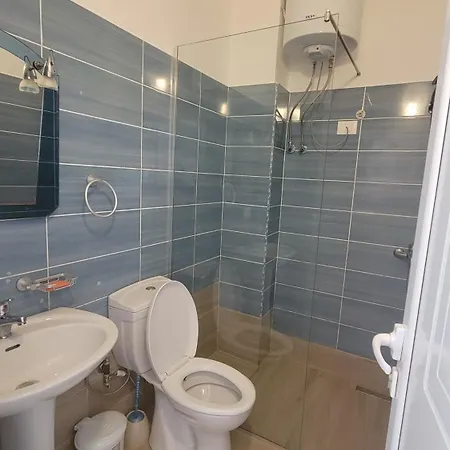 Atlantis Apartament's Sarande