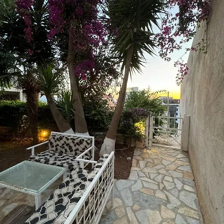 Atlantis Apartament's Sarande